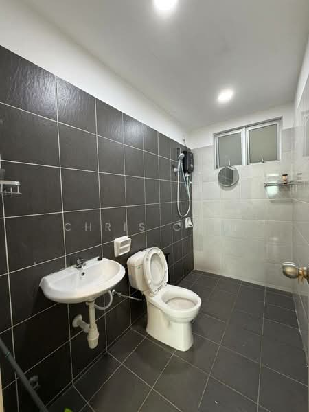 Servis Apartment untuk Disewa di Residensi Taman Pelangi Indah - Chris Chin - PropertyGuru.com.my