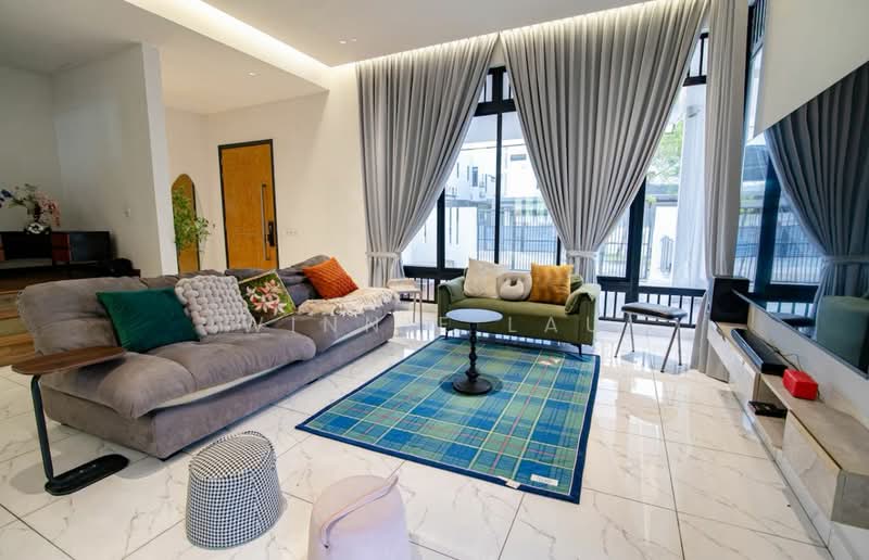 Semi-Detached House for Rent in Setia Tropika (Johor Bahru) - Winnie Lau - Living Room - PropertyGuru.com.my