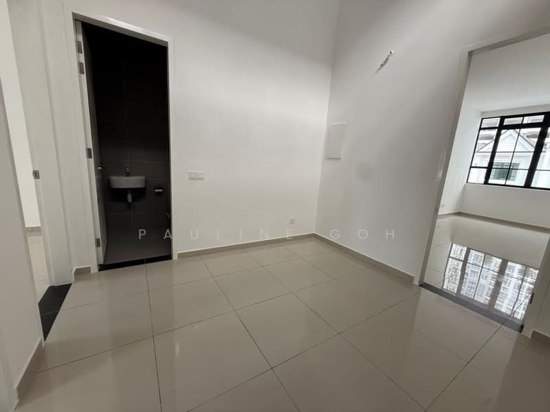 Rumah Teres 2 Tingkat untuk Dijual di Bandar Seri Alam (Masai) - Pauline Goh - PropertyGuru.com.my