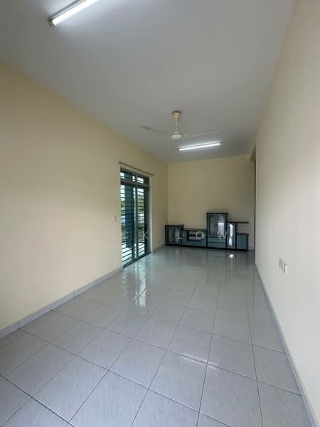 1-storey Terraced House for Rent in Bandar Indahpura (Kulai) - Nick Low - Living Room - PropertyGuru.com.my