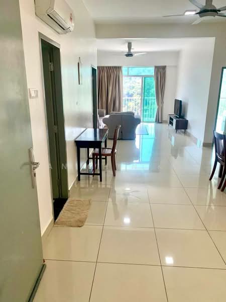 Kondominium untuk Disewa di Setia Pinnacle - Gan Chun Kai - Living Room - PropertyGuru.com.my