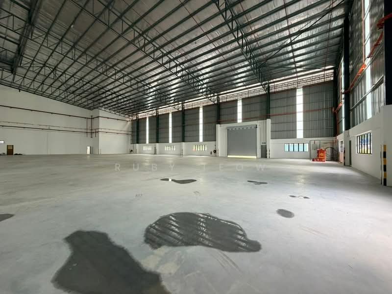 Detached Factory for Rent in Bandar Indahpura (Kulai) - Ruby Teow - Interior - PropertyGuru.com.my