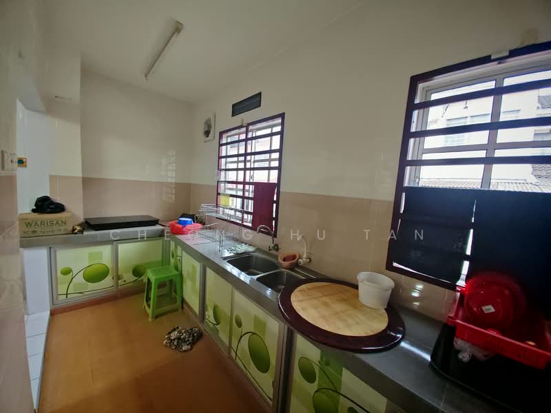 2-storey Terraced House for Rent in Garden Avenue (Seremban 2) - Cheong Hu Tan - Kitchen - PropertyGuru.com.my