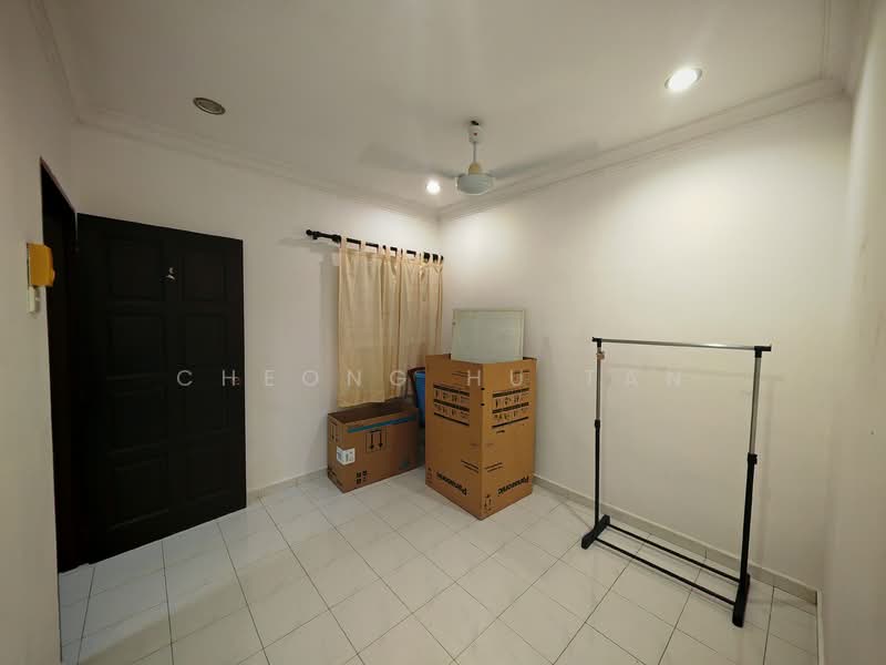 2-storey Terraced House for Rent in Garden Avenue (Seremban 2) - Cheong Hu Tan - Interior - PropertyGuru.com.my