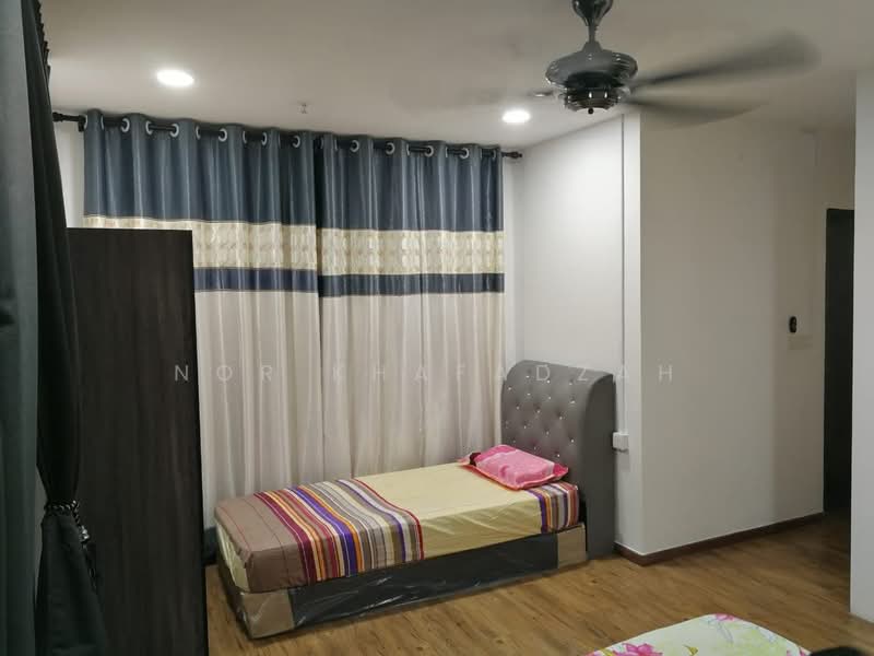 Servis Apartment untuk Dijual di Suria Jaya - Nor Khafadzah - Bedroom - PropertyGuru.com.my