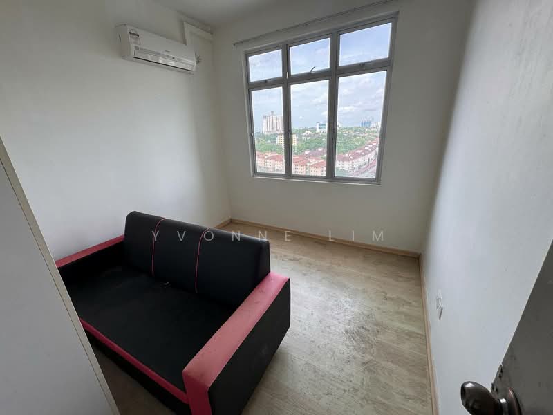Service Residence for Sale at Larkin Heights - Yvonne Lim - PropertyGuru.com.my
