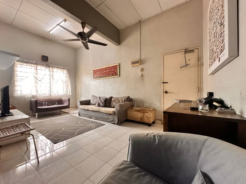 Apartment for Sale at Pangsapuri Salvia - Natasha Shadan - Living Room - PropertyGuru.com.my