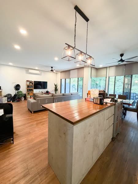 Rumah Teres 3 Tingkat untuk Dijual di Denai Alam (Shah Alam) - SAIFUL HELMI - Living Room - PropertyGuru.com.my