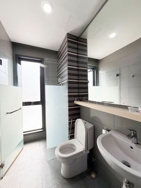 Rumah Teres 3 Tingkat untuk Dijual di Denai Alam (Shah Alam) - SAIFUL HELMI - PropertyGuru.com.my
