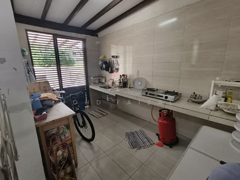 Semi-Detached House for Sale in Nilai (Negeri Sembilan) - Mohd Faizal - Kitchen - PropertyGuru.com.my