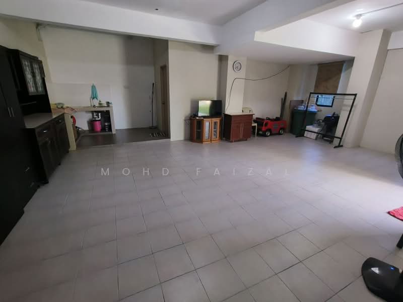 Semi-Detached House for Sale in Nilai (Negeri Sembilan) - Mohd Faizal - Interior - PropertyGuru.com.my