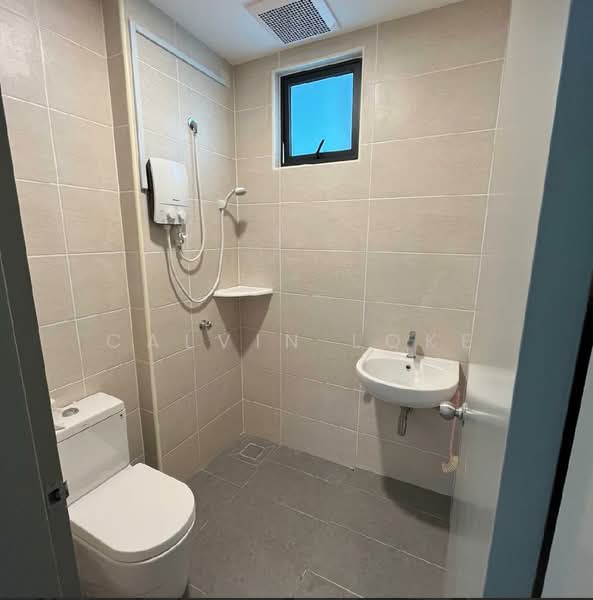 Service Residence for Rent at B11 Parkland Residence - Calvin Loke - Bathroom - PropertyGuru.com.my