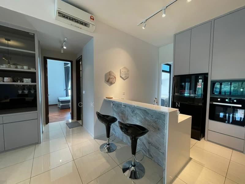 Kondominium untuk Disewa di Queens Residences Q1 @ Queens Waterfront - Dick Ken Tan - Kitchen - PropertyGuru.com.my