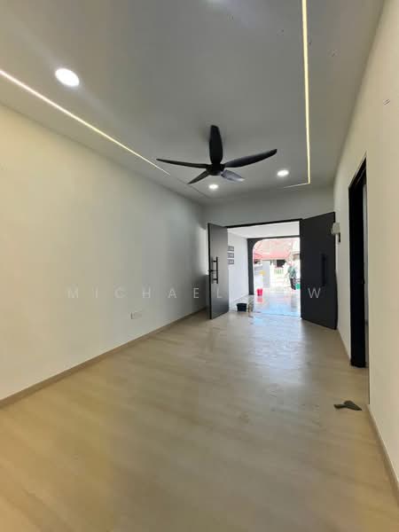 1-storey Terraced House for Sale in Taman Kempas (Tampoi) - Michael Low - PropertyGuru.com.my