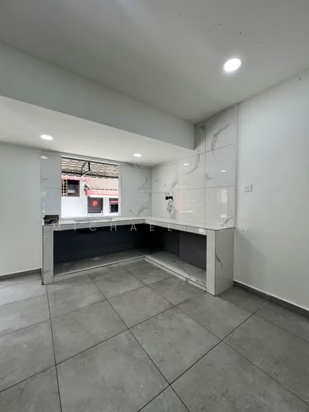 1-storey Terraced House for Sale in Taman Kempas (Tampoi) - Michael Low - PropertyGuru.com.my