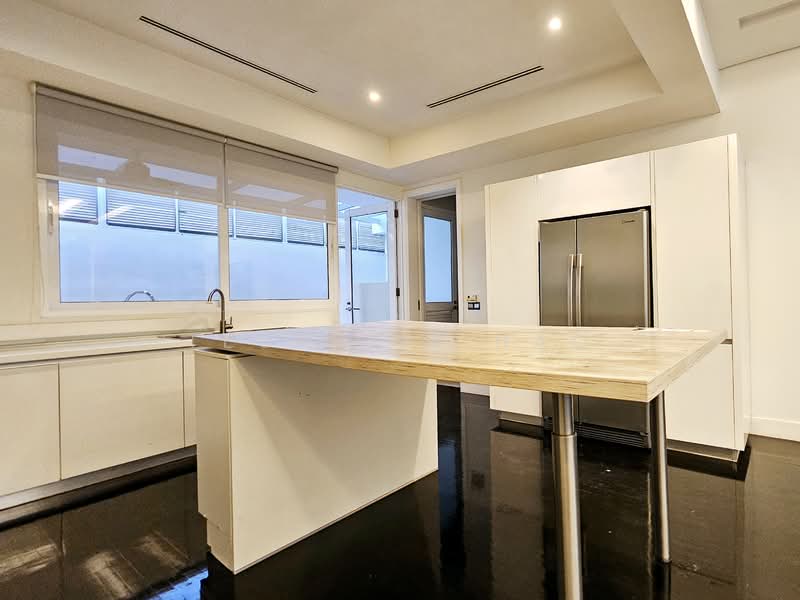 Townhouse for Sale in Bukit Kiara (Kuala Lumpur) - Teoh Yie Hao - Kitchen - PropertyGuru.com.my