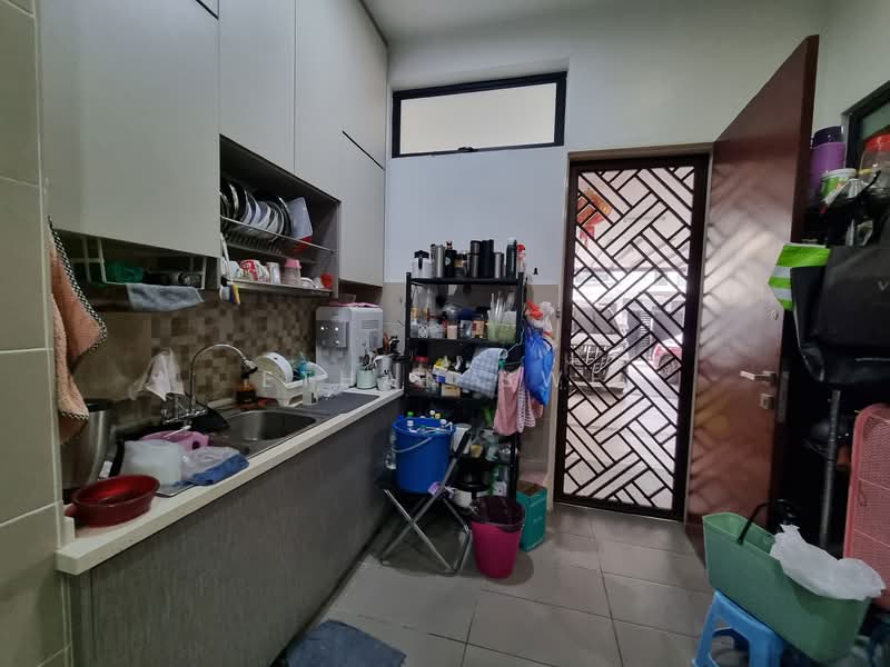 Rumah Berkembar untuk Dijual di 16 Sierra (Puchong) - Ethan Swe - Kitchen - PropertyGuru.com.my