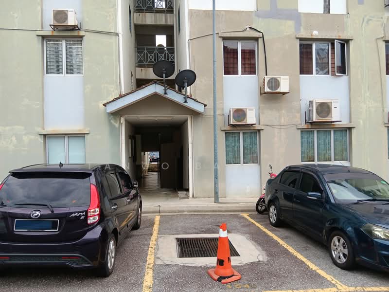 Apartment for Sale at Pangsapuri Mayang (Puncak Jalil) - Tango Balraj - Exterior - PropertyGuru.com.my