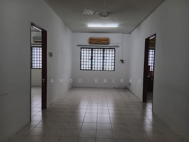 Apartment for Sale at Pangsapuri Mayang (Puncak Jalil) - Tango Balraj - Interior - PropertyGuru.com.my