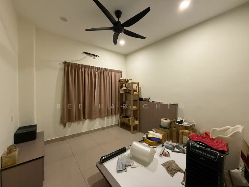 3-storey Terraced House for Sale in Setia Utama (Setia Alam) - Bee Har Chew - PropertyGuru.com.my