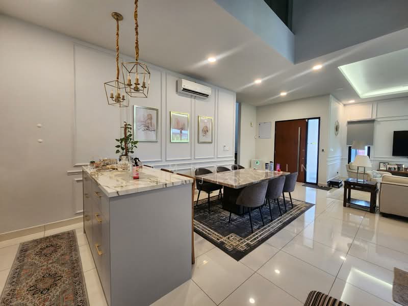 Rumah Berkembar untuk Dijual di Bukit Bandaraya (Shah Alam) - Mohammad Din Majid - Dining Room - PropertyGuru.com.my