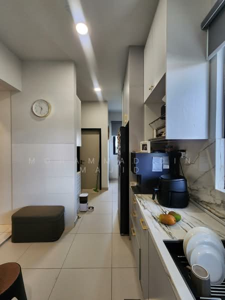 Rumah Berkembar untuk Dijual di Bukit Bandaraya (Shah Alam) - Mohammad Din Majid - Kitchen - PropertyGuru.com.my