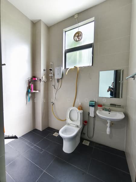 Bungalow for Sale in Taman Klang Jaya (Klang) - Yenn Chong - Bathroom - PropertyGuru.com.my