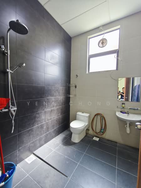 Bungalow for Sale in Taman Klang Jaya (Klang) - Yenn Chong - Bathroom - PropertyGuru.com.my