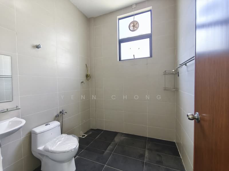 Bungalow for Sale in Taman Klang Jaya (Klang) - Yenn Chong - Bathroom - PropertyGuru.com.my