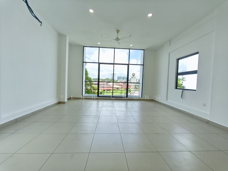 Bungalow for Sale in Taman Klang Jaya (Klang) - Yenn Chong - Living Room - PropertyGuru.com.my