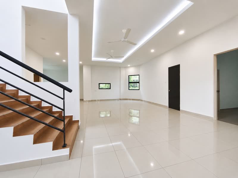 Bungalow for Sale in Taman Klang Jaya (Klang) - Yenn Chong - Living Room - PropertyGuru.com.my