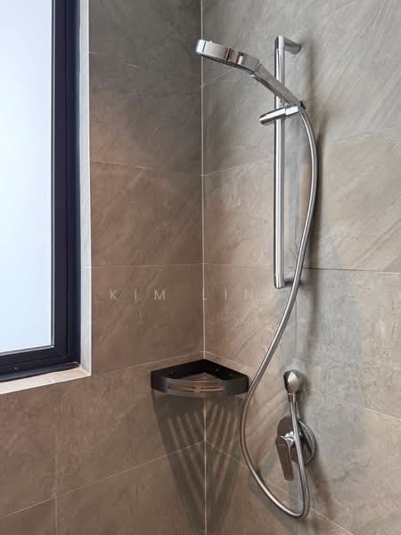 Service Residence for Rent at Quinn Residence - Kim Ling - Master Bathroom - PropertyGuru.com.my