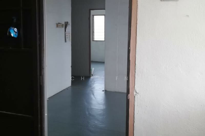 Rumah Flat untuk Dijual di Rumah Pangsa Batu Berendam - CHIN FN - Interior - PropertyGuru.com.my