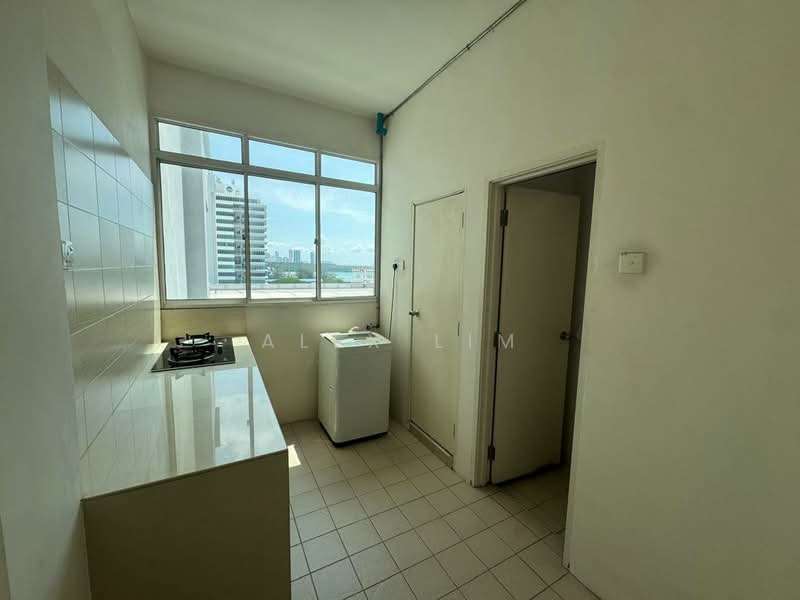 Kondominium untuk Disewa di Bayswater Resort Condominium - Alex Lim - Kitchen - PropertyGuru.com.my