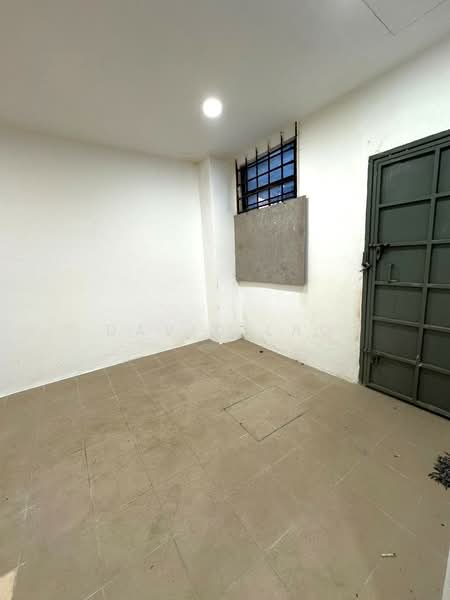 Shop for Rent in Petaling Jaya (Selangor) - David Lao - Interior - PropertyGuru.com.my