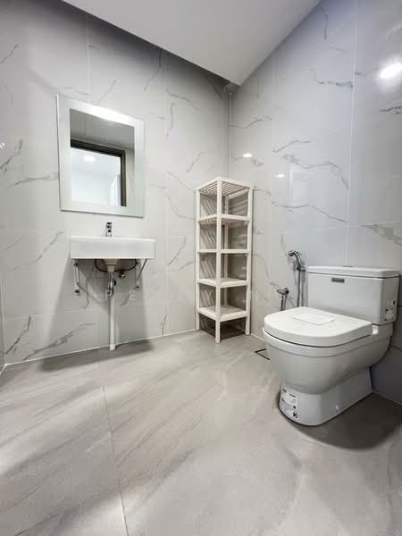 Service Residence for Sale at Agile Bukit Bintang - Penny Ng - Bathroom - PropertyGuru.com.my