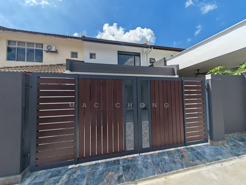 2-storey Terraced House for Sale in Bandar Mahkota Cheras (Cheras) - Mac Chong - Exterior - PropertyGuru.com.my
