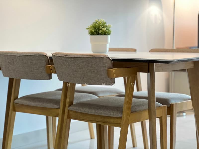 Kondominium untuk Dijual di Inspirasi - Chen Hoaw - Dining Room - PropertyGuru.com.my