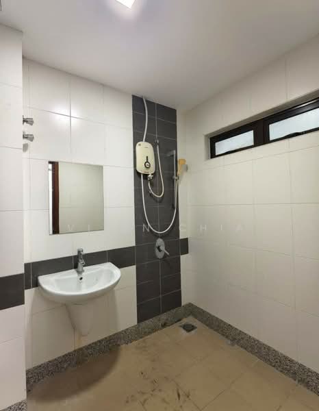 3.5-storey Terraced House for Rent in Ampang (Selangor) - Viven Chia - Bathroom - PropertyGuru.com.my
