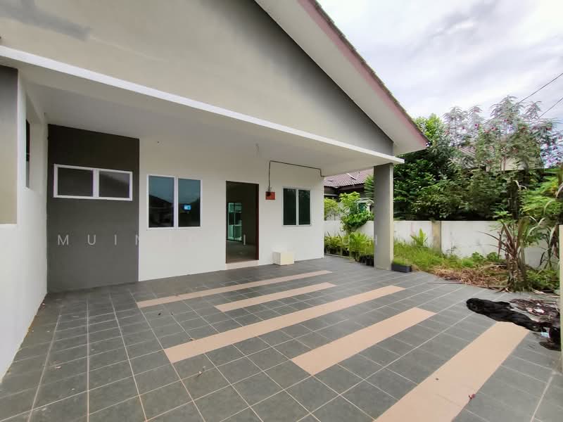Cluster House for Sale in Sitiawan (Perak) - Muinuddin Muhamad - Exterior - PropertyGuru.com.my