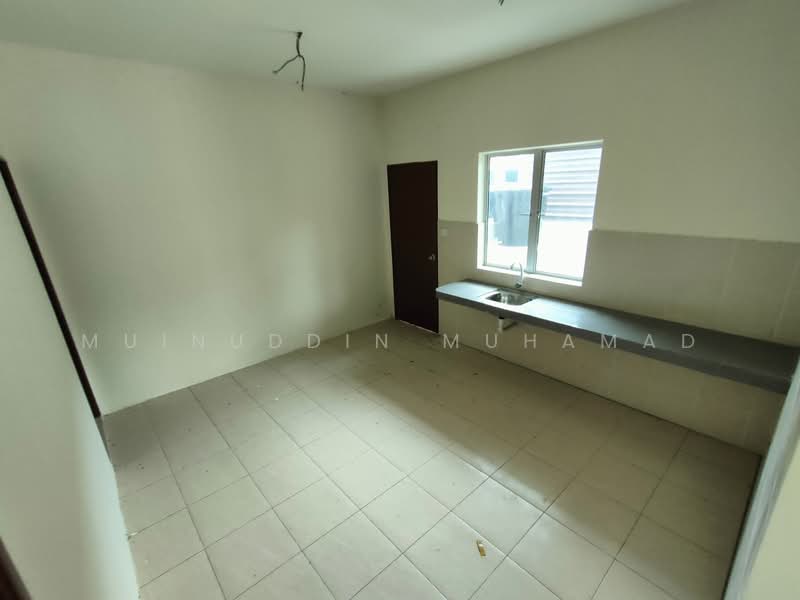 Cluster House for Sale in Sitiawan (Perak) - Muinuddin Muhamad - Kitchen - PropertyGuru.com.my