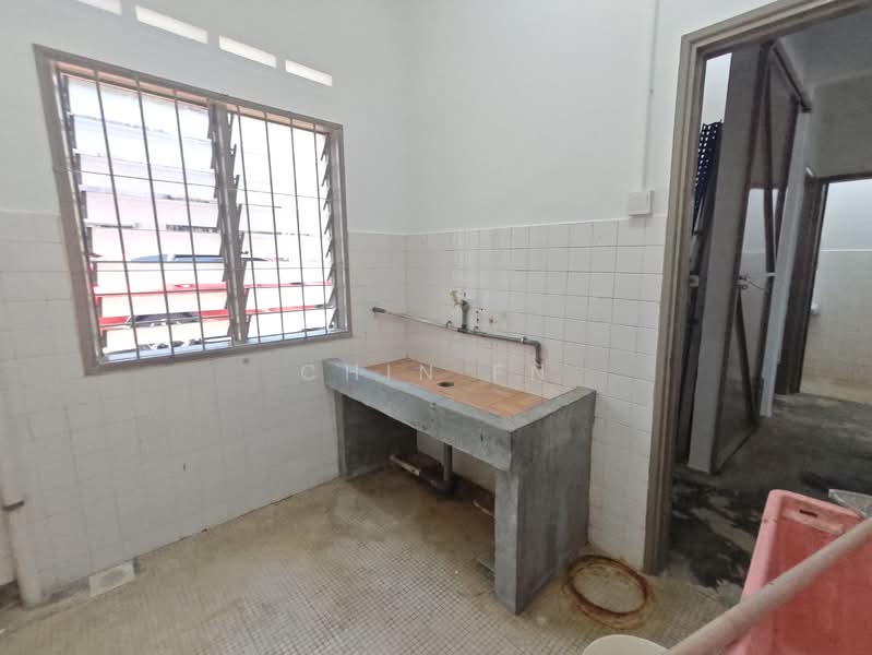 Kedai untuk Disewa di Taman Peringgit Jaya (Melaka City) - CHIN FN - Interior - PropertyGuru.com.my