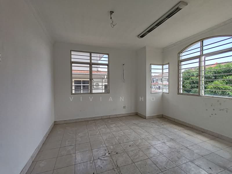 Rumah Berkembar untuk Dijual di Shah Alam (Selangor) - Vivian Ho - PropertyGuru.com.my
