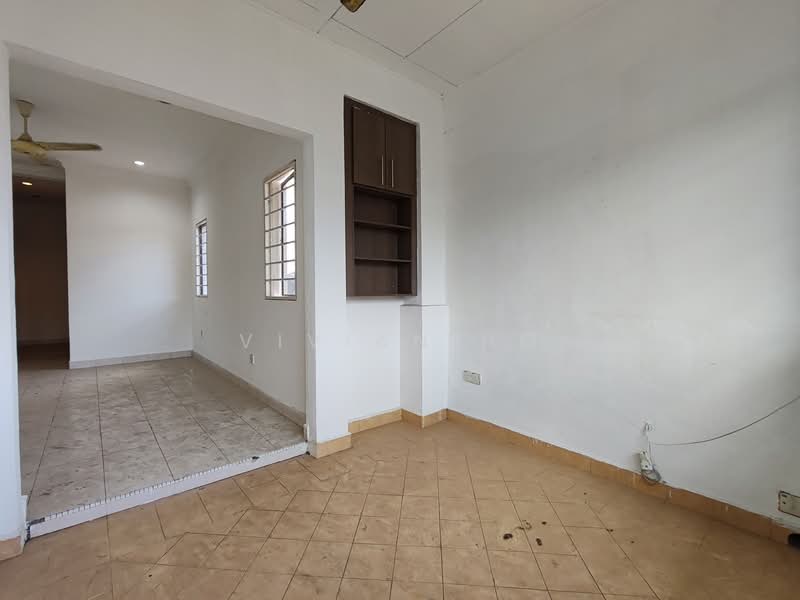 Rumah Berkembar untuk Dijual di Shah Alam (Selangor) - Vivian Ho - PropertyGuru.com.my