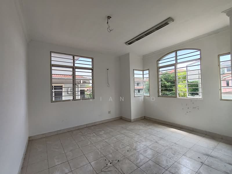 Rumah Berkembar untuk Dijual di Shah Alam (Selangor) - Vivian Ho - PropertyGuru.com.my