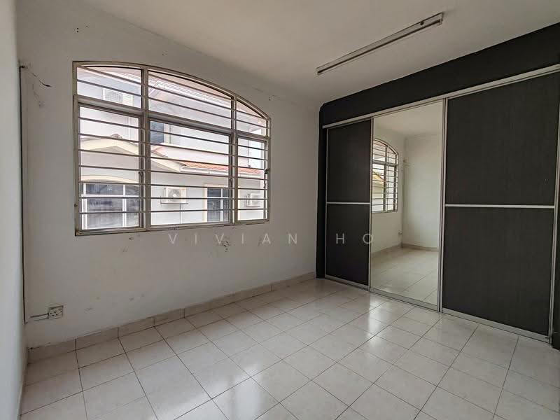 Semi-Detached House for Sale in Shah Alam (Selangor) - Vivian Ho - PropertyGuru.com.my