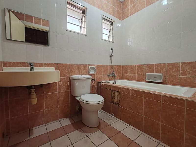Semi-Detached House for Sale in Shah Alam (Selangor) - Vivian Ho - PropertyGuru.com.my