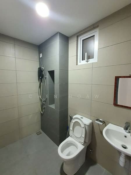 Kondominium untuk Dijual di Inspirasi - Chen Hoaw - Bathroom - PropertyGuru.com.my