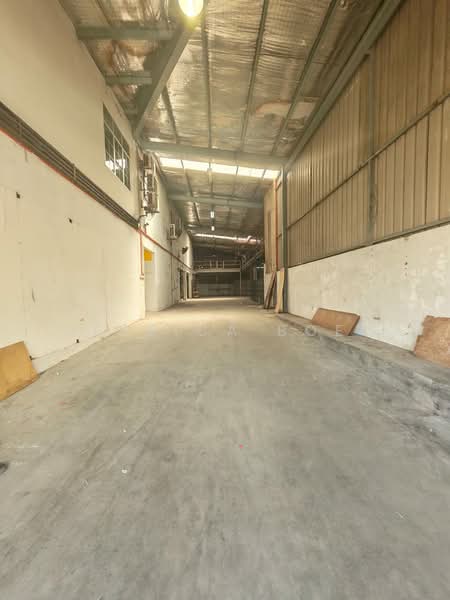 Warehouse for Rent in Taman Desa Jaya (Johor Bahru) - Jessica Boey - Interior - PropertyGuru.com.my
