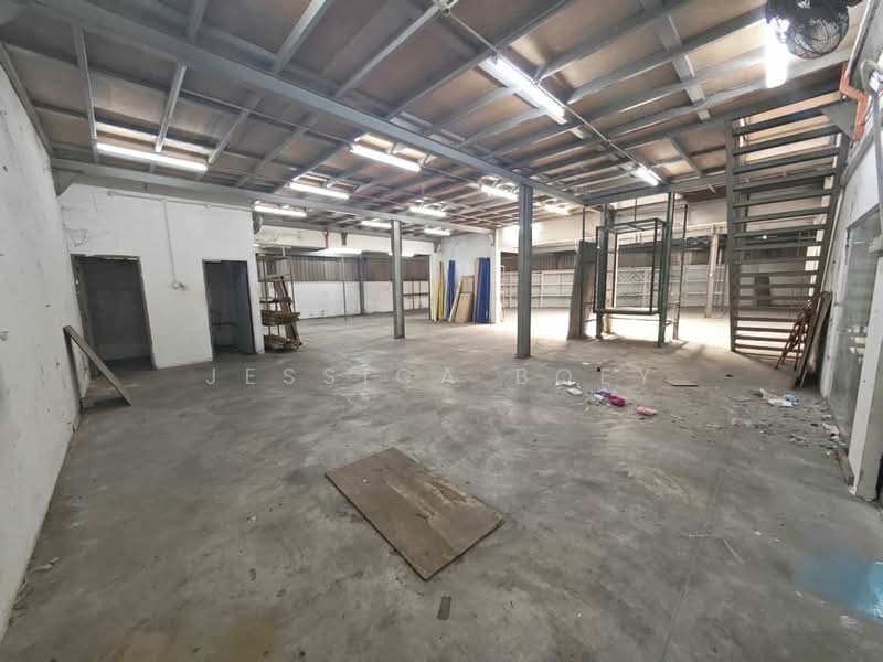 Warehouse for Rent in Taman Desa Jaya (Johor Bahru) - Jessica Boey - Interior - PropertyGuru.com.my
